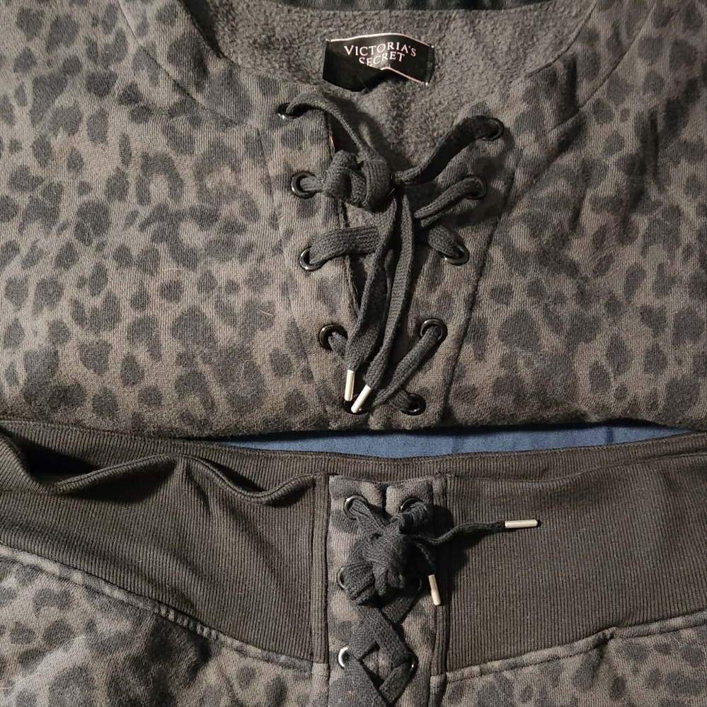 Black/gray Victoria Secret  Leopard, cropped tie front sweatshirt